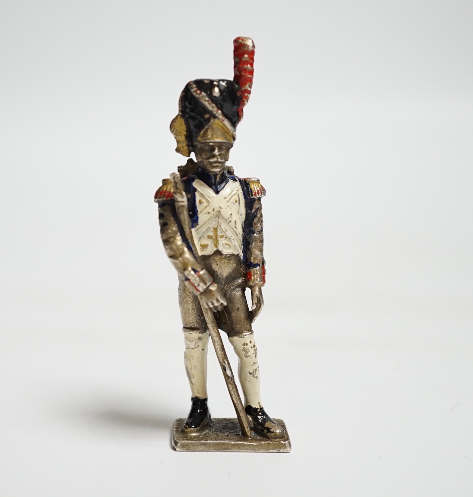 A modern Italian 800 standard white metal and enamelled figure of a 'Granatiere Della Guardia 1804-1815', 8cm.